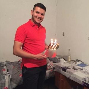 Meet your Posher, Георги